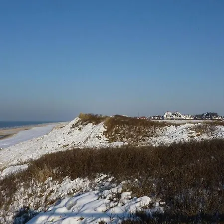 Maiken Feikes, Am Friedrichshain 2 * Wenningstedt-Braderup